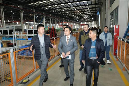 【凝聚团队力量，推动商会发展】扬中市青商会第二届第五次理事会如期召开！